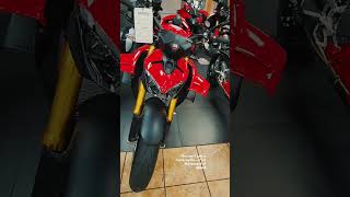 Ducati Streetfighter V4 S Is A Brutally Powerful Naked Bike With Superbike Dna  moto  motovlog