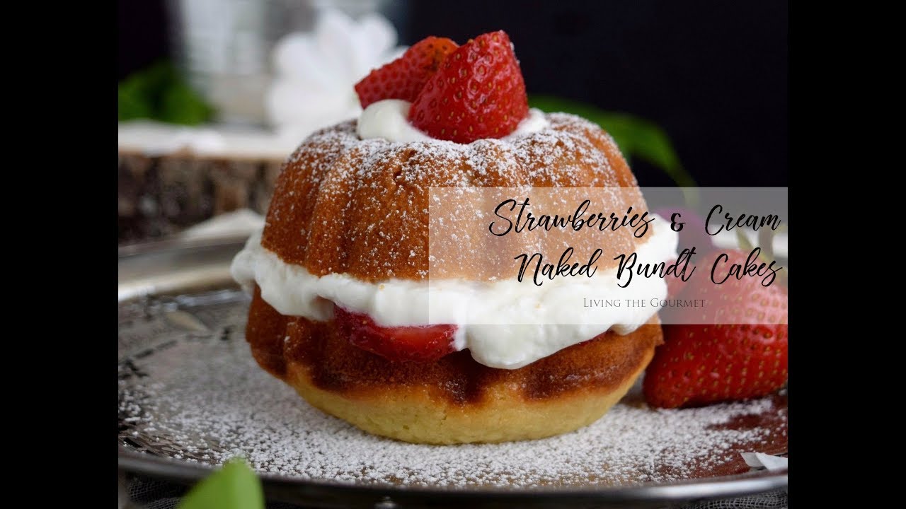 Strawberry and Chocolate Cake - Mini Bundt Cakes • The Answer is Cake