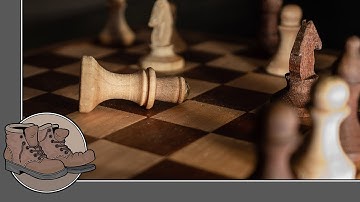 Woodturning a Chess Set - Beginner Lathe Project