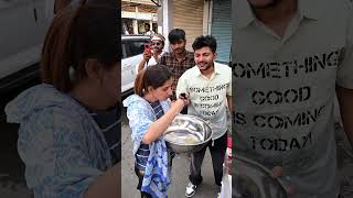 क्या कोई लड़की बड़े से टब में पब्लिस में गोलगप्पे खा सकतीं है #golgappa #funny #comedy