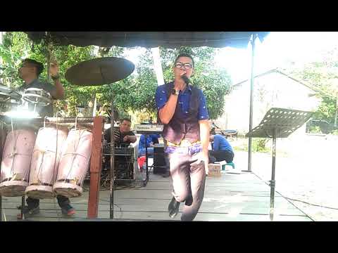 salam manis~lagu karo~(cover) anda riyanda.keyboard gondang herizon