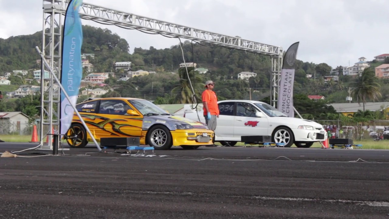 drag race on the old airport!!!