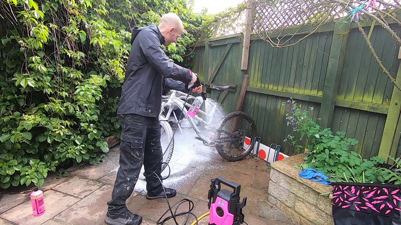 Muc-Off Pressure Washer in review