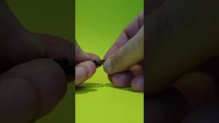 How to Build a LEGO Spider with only 10 pieces of LEGO - LEGO Halloween Tutorial