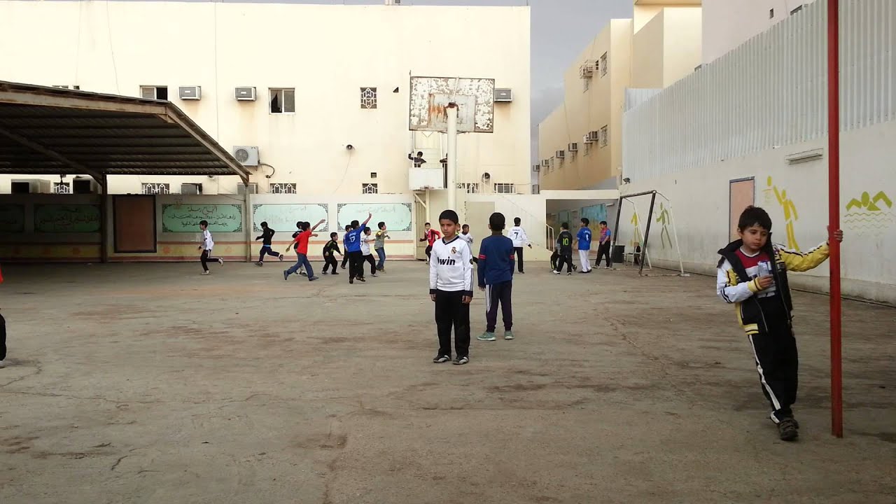 مدرسة عبدالله بن حكيم