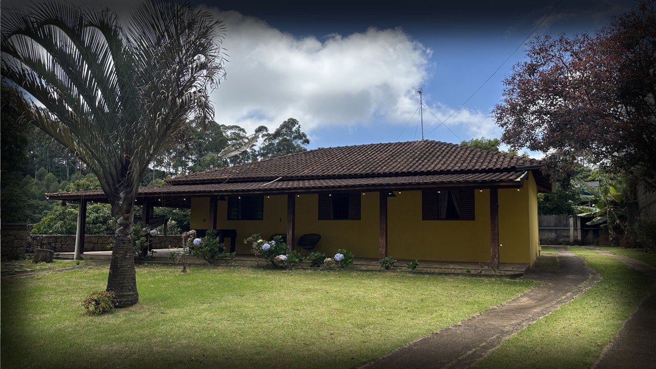 ESPETACULAR CHÁCARA EM POÇOS DE CALDAS-MG POR R$ 680 MIL A 5KM DA CIDADE POR ASFALTO