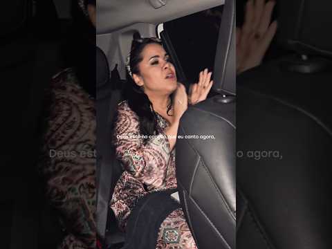 “No caminho de volta, Deus me fez lembrar: Ele está na canção. Quem lembra dessa época?”