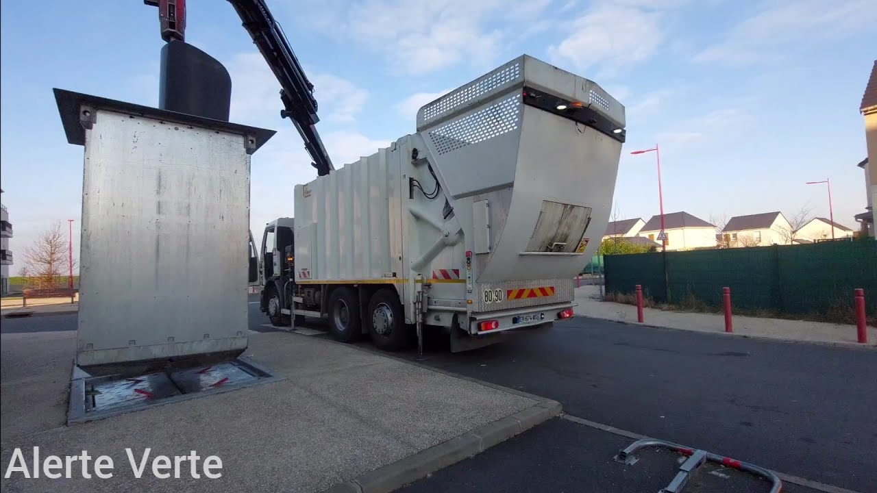 Camion poubelle renault x semat collecte bornes