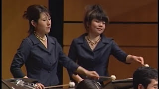 「となりのトトロ」より「風のとおりみち」　マリンバとマンドリン合奏