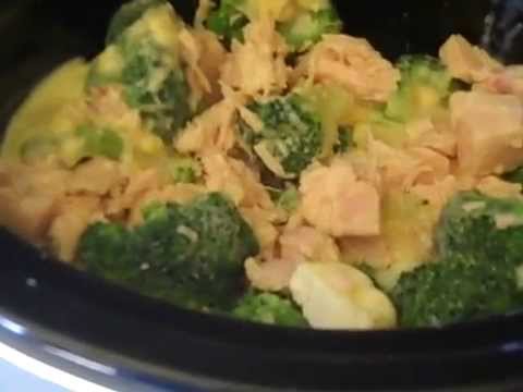 Crockpot cheesy chicken brocollii (low carb) pasta