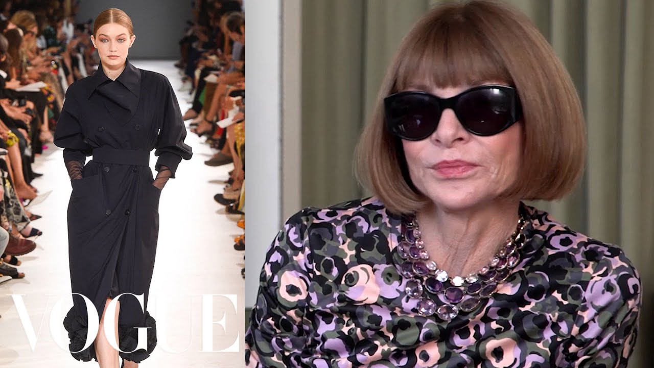 Anna Wintour attending the Louis Vuitton Ready to Wear Spring