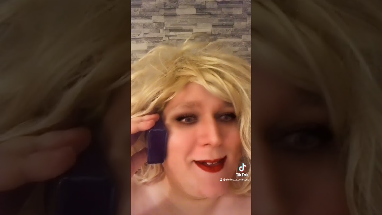 ZAVOLAL jsem své STARÉ, že až budu u ní, tak ZATROUBÍM! Zeptala se, jestli mám AUTO! Moje REAKCE?