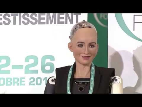 VIDEO  Il Web Marketing Festival accoglie Sophia, il robot umanoide più  avanzato al mondo 