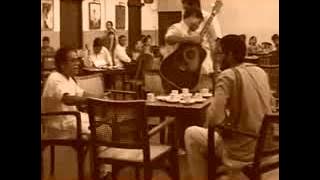 Coffee Houser sei addata Video, Debashis Sengupta_