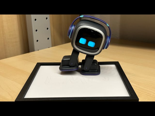 EMO Robot 3D model