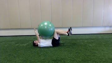 Deadbug w Ball Squeeze