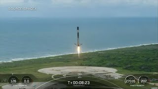 SpaceX Nails Landing of Reusable Rocket on Land screenshot 1