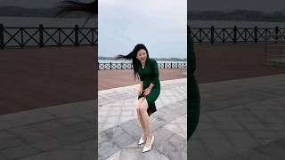 Download Lagu The wind was strong and I just laughed MP3