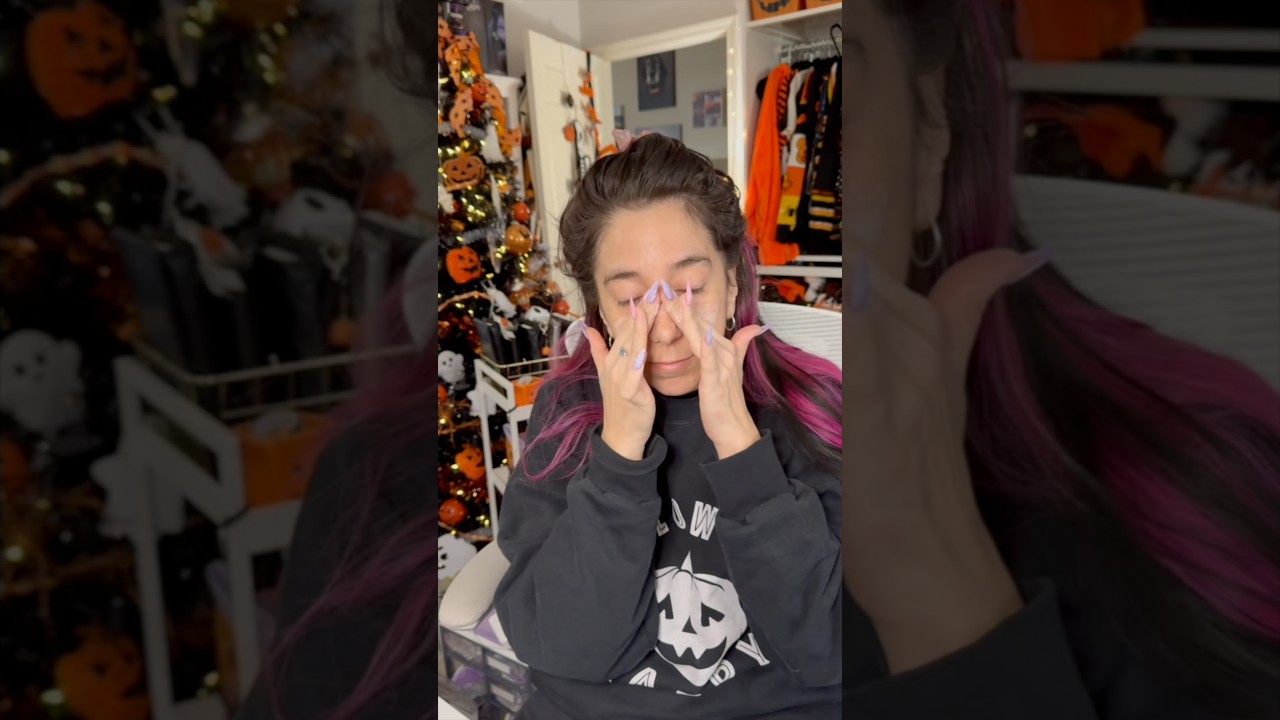 New year new me☠️#grwm #makeuproutine #selfcare #spooky365