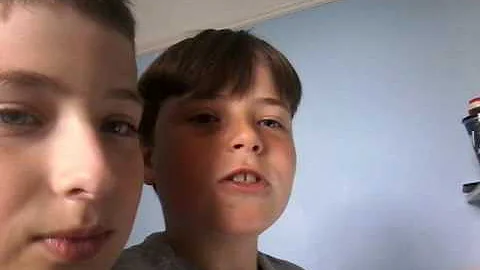 REVEIWING MY CHANNEL WHITH docter peachey