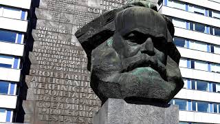 Video thumbnail of "Lied Auf Karl Marx - Song About Karl Marx (Happy 200!)"