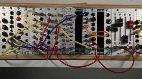 How to make simple bass line w. ladik S-143 sequencer & S-090 skipper