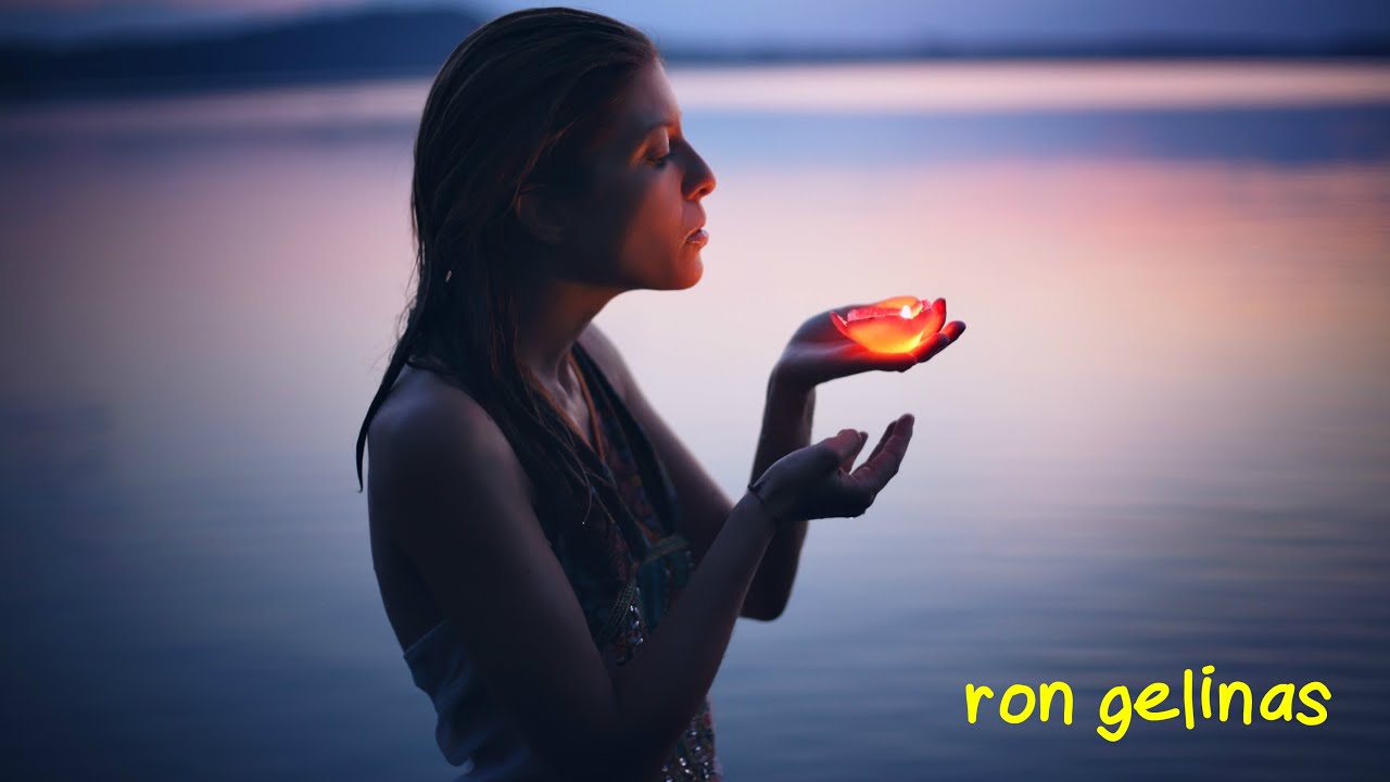 Ron Gelinas - Floating Whispers - Chillout [COPYRIGHT FREE MUSIC]