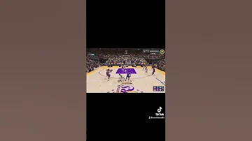 NBA 2k23 Double block lucky shot