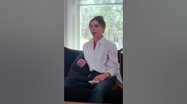 #VictoriaBeckham tried to claim she came from a "working class" family & her hubby intervened 😂