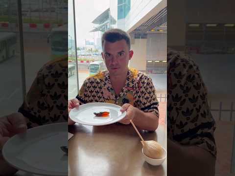 Пробую чёрные китайские яйца 🤣🤣🤣 Смотреть до конца #madeinchina