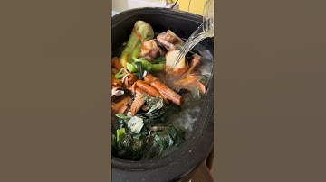 DIY beef broth Will can for my pantry! #diybeefbroth #beefbroth #beef #canning #cooking