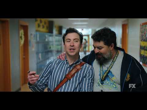 Video till Trailer för English Teacher