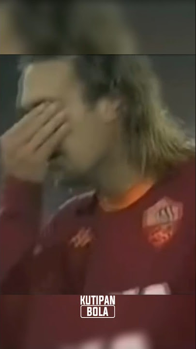 Batistuta Menangis setelah cetak Gol ke Gawang Fiorentina😭 #batistuta #shorts #fiorentina