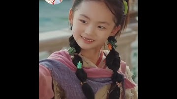 Đốc quân sa cơ được cô nhóc cứu sống nên nhận nuôi cô, mà không biết cô là thao thiết mang đến nhiều