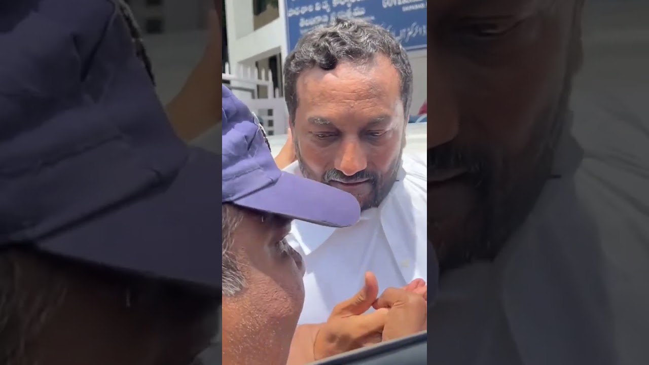 Police Of Telangana Man Handeling With Dubbaka MLA Raghunandan Anna