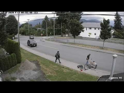 Man Confronts Alleged Bike Thief on Security Camera || ViralHog