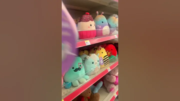 SQUISHMALLOW HUNTING AT WALGREENS #squishmallowhunting #squishmallows #squishmallow #walgreens