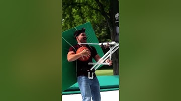 Trolling my virtual class with a green screen #zoomcall