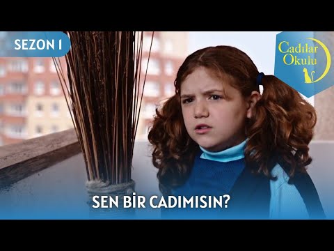 Cadılar Okulu | Yeni Sen Bir Cadı mısın? | Sezon 1 Bölüm 1 [Klip]