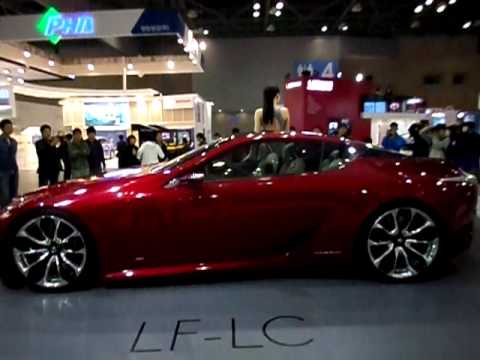 20130405 Seoul Motor Show Lexus 10)