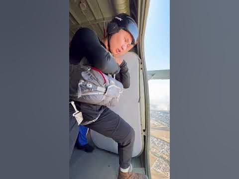 Прыжок с парашютом Казахстан - YouTube