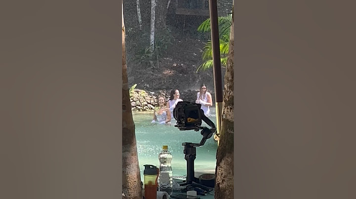 Joelma tomando banho de rio no seu novo clipe Respingo de Saudade