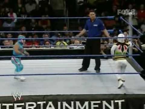 wwe velocity mascarita sagrada vs tsuki