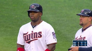 SEA@MIN: Vargas plates Grossman with a single