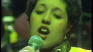 Video voorbeeld van "X-Ray Spex - Identity"