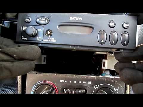 2000- 02 Saturn S- series Radio Removal