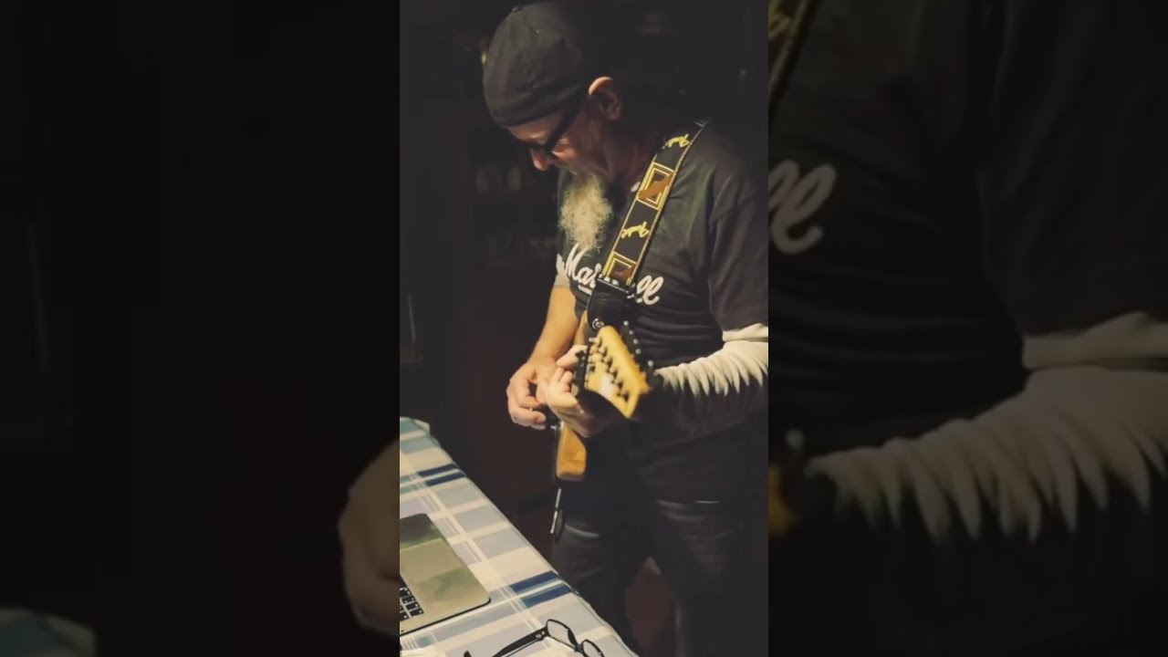 Gary Moore The Loner Cover