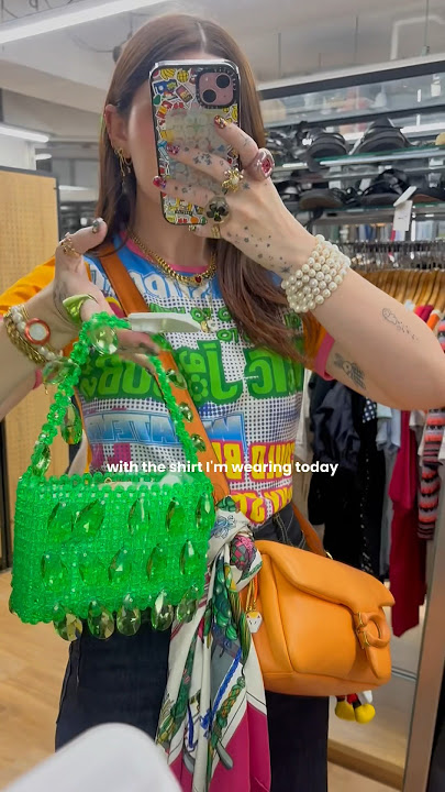 Secondhand designer shopping in Tokyo 🤗⭐️ #vintagedesigner #secondhanddesigner #susanalexandra