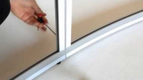 Centro Curved Display System