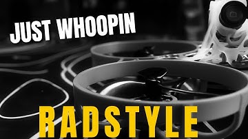 Gewoon lekker rondrennen in RAD-stijl! | Te gekke FPV Drone Freestyle-pret